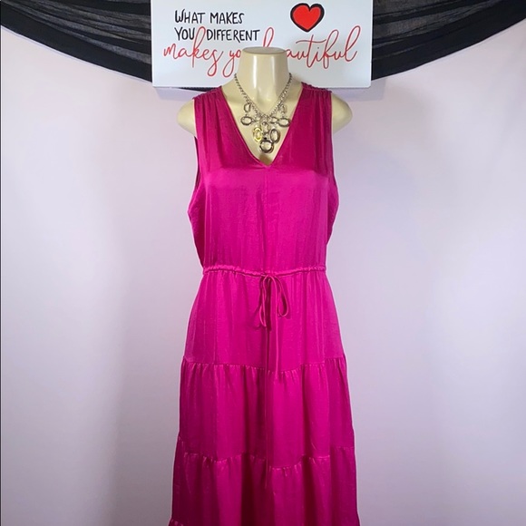 DKNYC Dresses & Skirts - 🎁 DKNY NWT maxi dress 👗 Size L